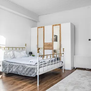 Apartament Adorable 2br Apt. Near Millenium Tower And Danube, Wiedeń